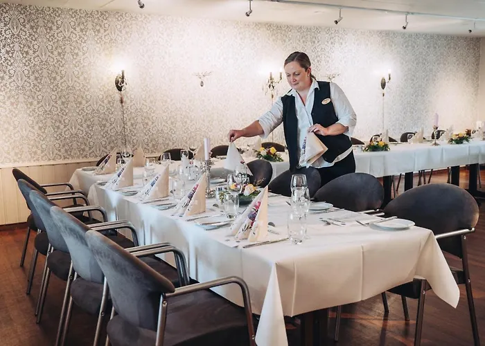 Skaslien & 3* Kirkenær