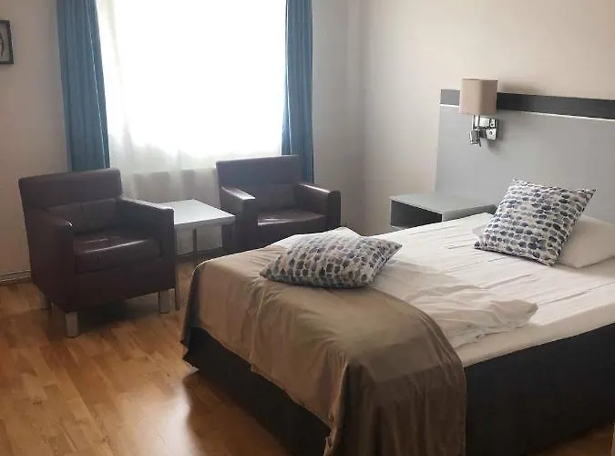 Otel Skaslien &