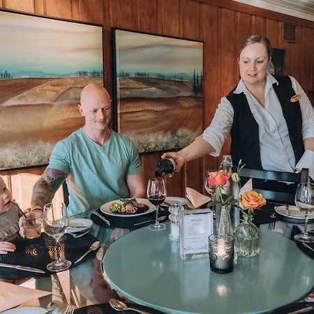 Skaslien & 3* Kirkenær